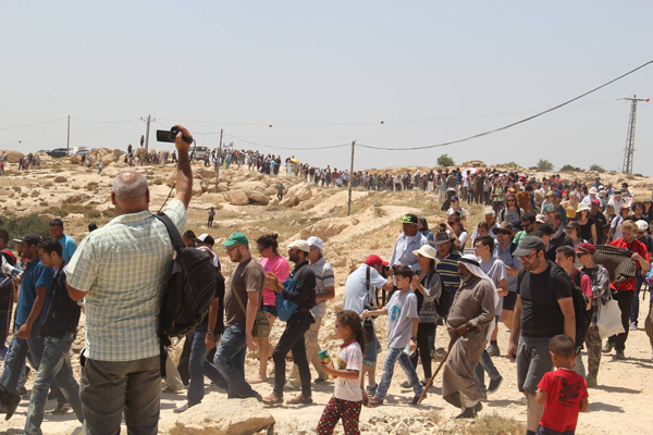 More than 600 people marched in the Palestinian village of Susiya, in the West Bank