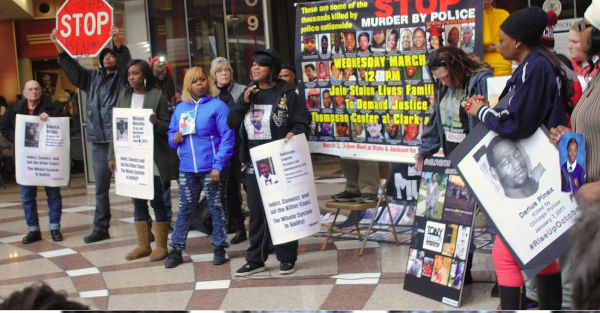 Chicago, Stolen Lives Families Demand Justice, March 2, 2016